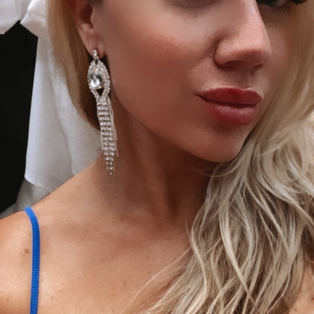 NWT Chandelier clear crystal earrings for competition pageant wedding - Picture 3 of 4